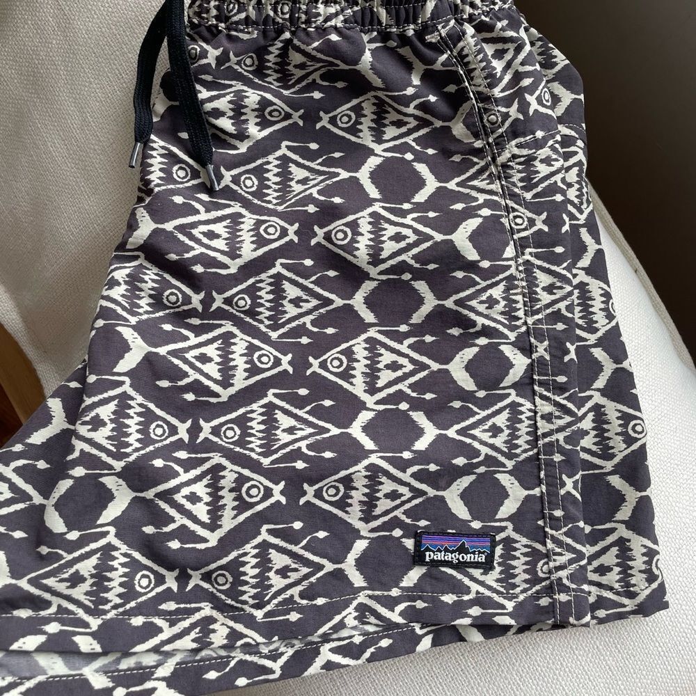 Patagonia ikat fish print baggies. Small - Picture 2 of 9